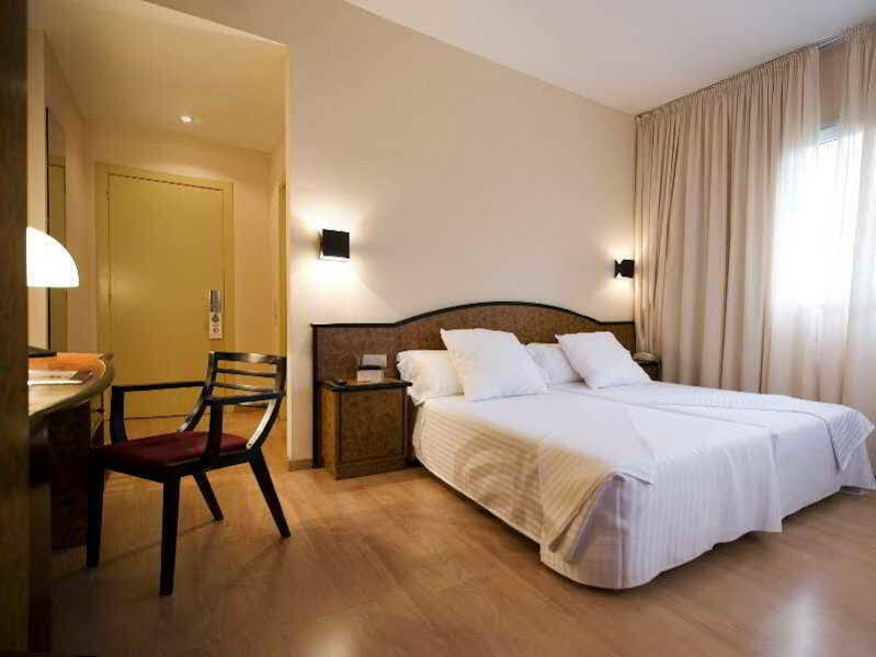 Hotel Air Penedes Vilafranca del Penedes Ngoại thất bức ảnh
